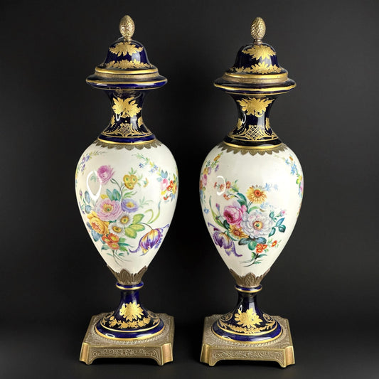c.1900 - Pair of French Sèvres Style Porcelain Vases with Lids, Hand-Painted Floral Bouquets and Rich Gilding