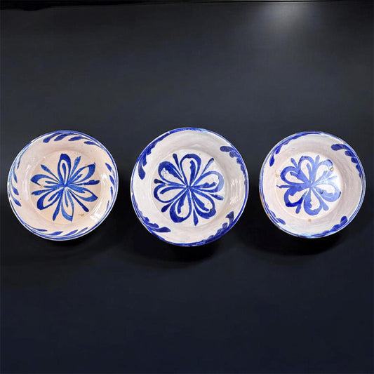 19th Century, Set of 3 Fajalauza Granada Blue & White Bowls - Spanish Majolica