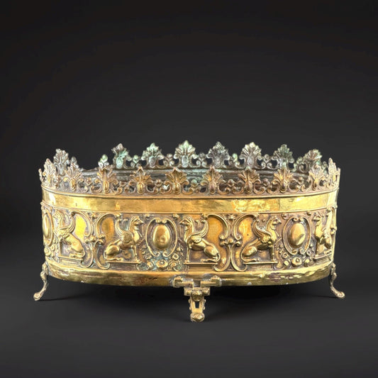 c.1870 French Napoléon III Jardinière - Chased & Gilt Brass Mantel Planter  - 10.2 in
